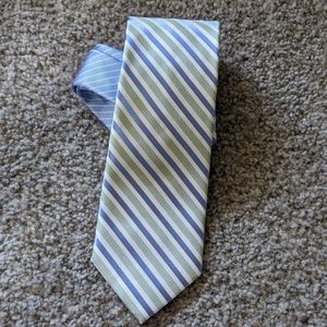 Tommy Hilfiger tie!